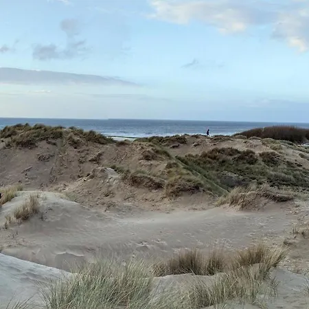 Διαμέρισμα Vloed By Bloss, Familieappartement Met Buitenzwembad En Garage *