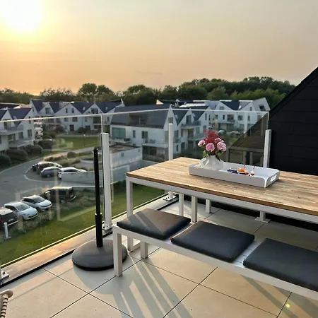 Lägenhet Vloed By Bloss, Familieappartement Met Buitenzwembad En Garage *