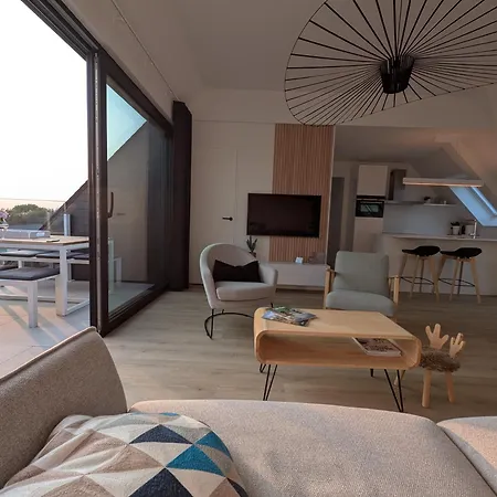 Διαμέρισμα Vloed By Bloss, Familieappartement Met Buitenzwembad En Garage Middelkerke